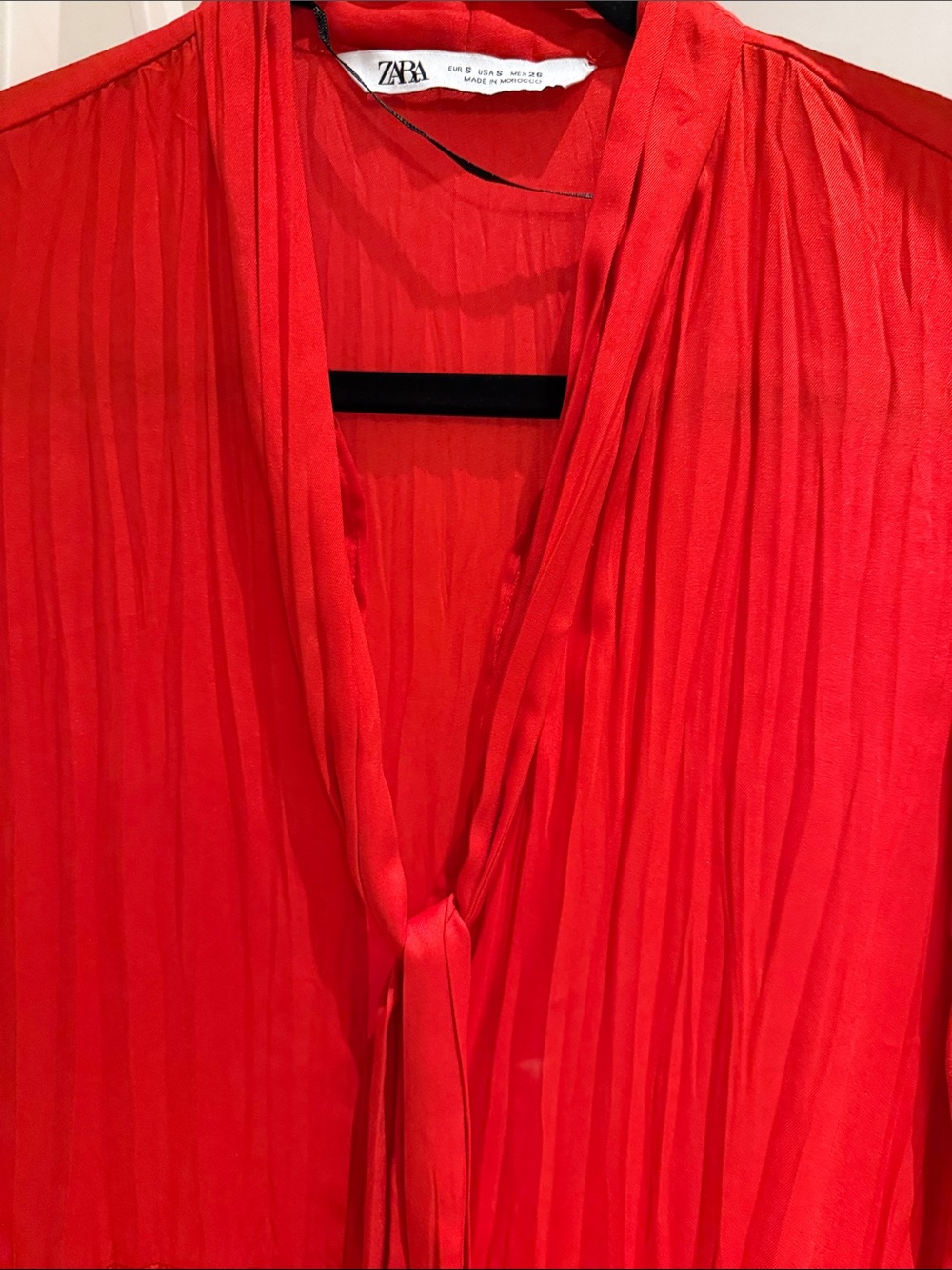 Zara Red Pleated Tiered Maxi Dress with Neck Tie - Picture 3 of 6